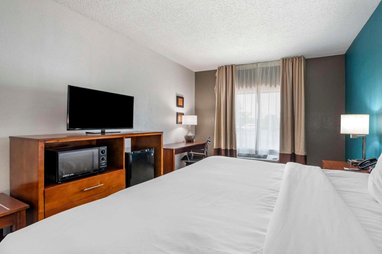 Comfort Inn Airport Plainfield Luaran gambar